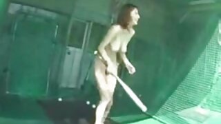 Seks z dvema dekletoma v šoli