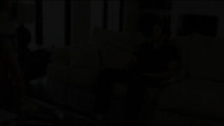 Kupil sem si poceni 18-letno Tajko in ji dal test moči