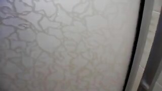 Liže muco vašega prijatelja